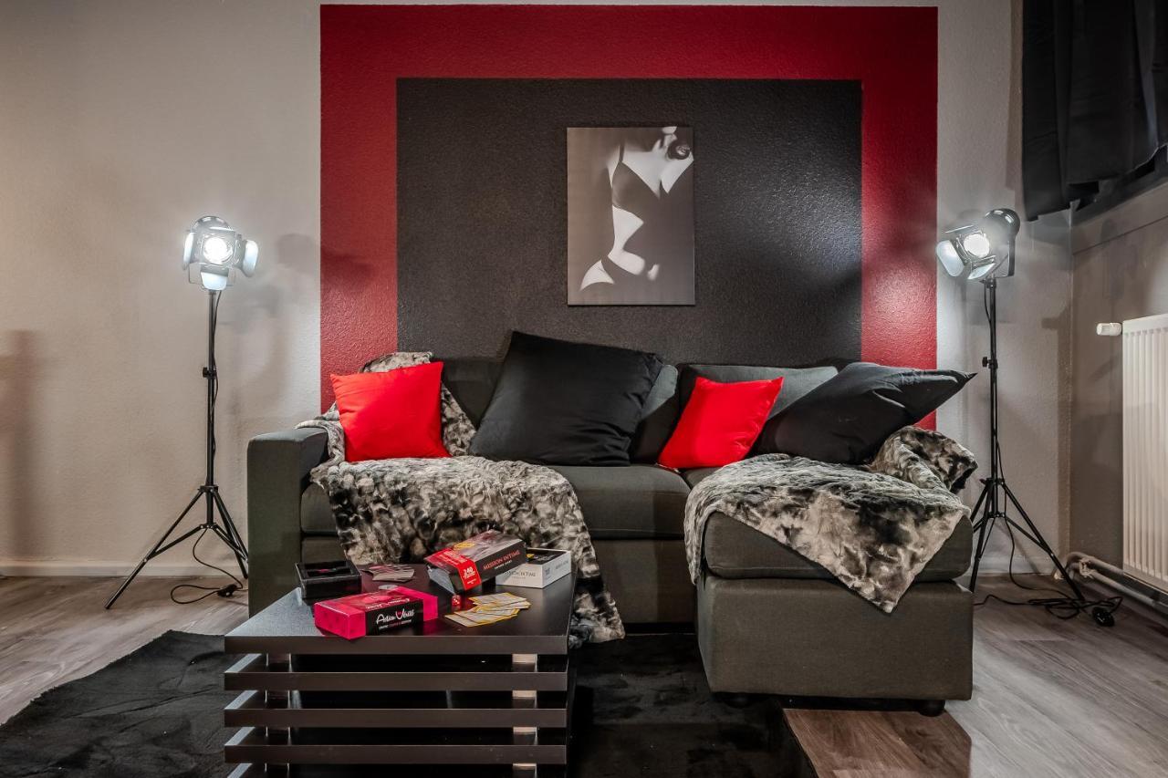 Cocon Sensuel - 50 Nuances - Les Cocons De Nath Apartamento Montbéliard Exterior foto