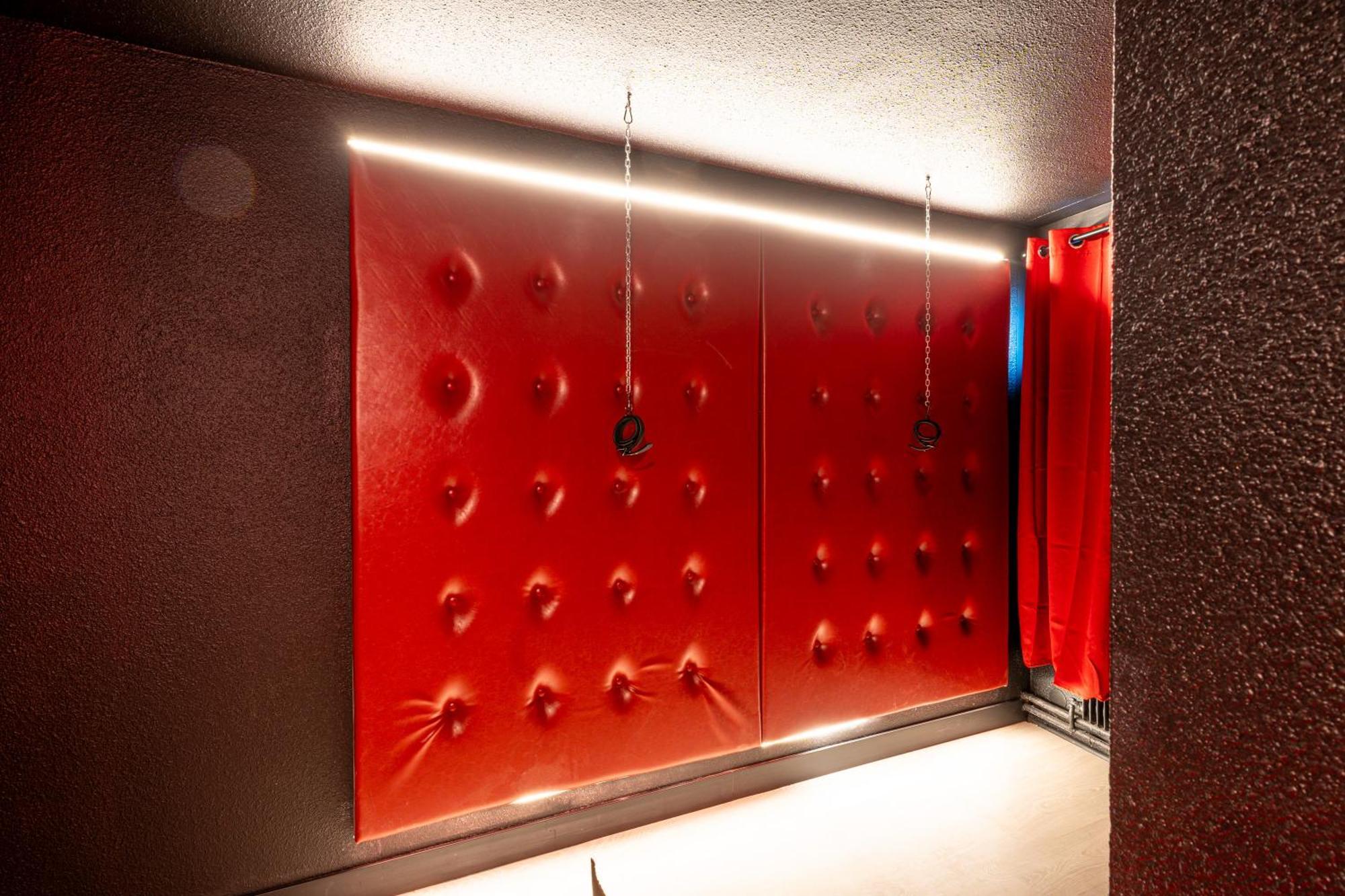 Cocon Sensuel - 50 Nuances - Les Cocons De Nath Apartamento Montbéliard Exterior foto